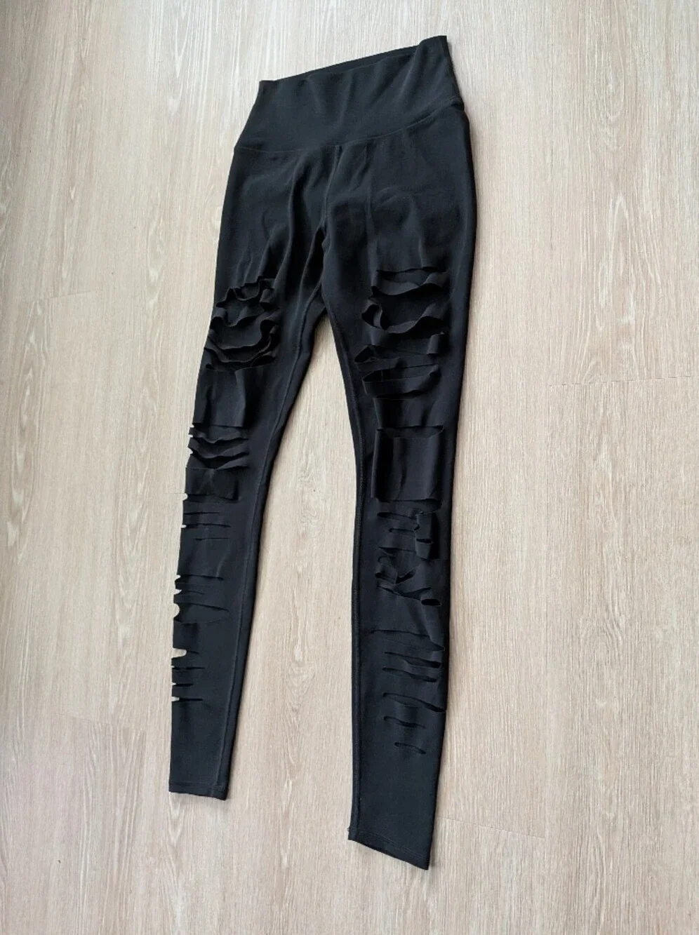 ALO Yoga Leggings Women's Small Extreme Warrior Ripped